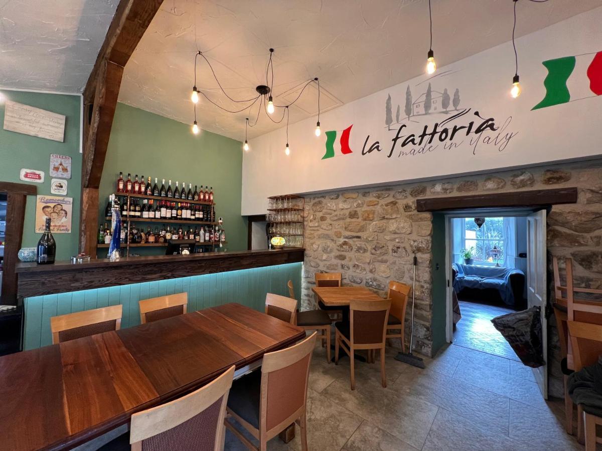 Bed and Breakfast La Fattoria Durham Esterno foto